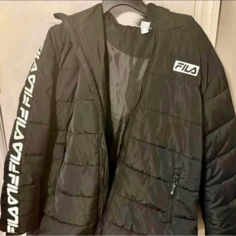 FILA Women’s  Black Puffer Coat with Logo Detail